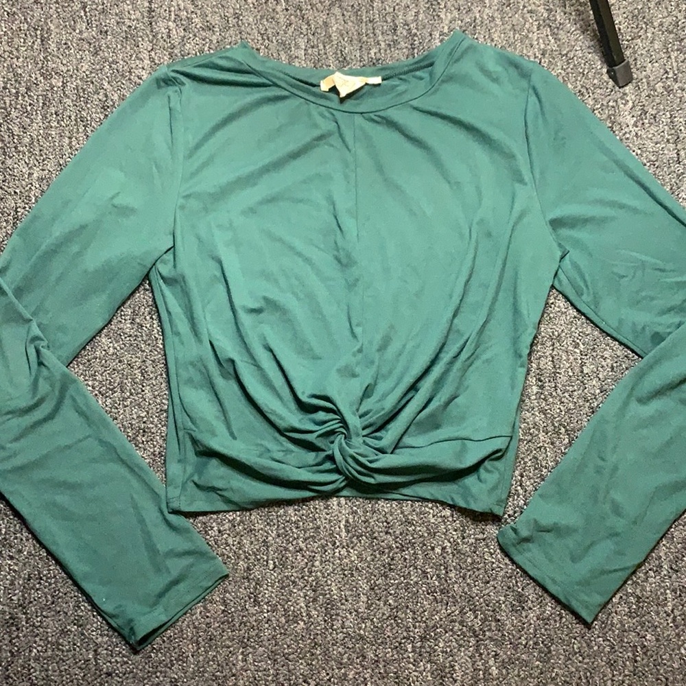 Long sleeve top